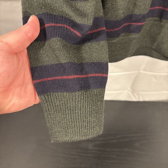 Brooks Brothers 100% Extra Fine Italian Merino Wool Sweater Men’s Medium 1/4 Zip - Picture 5 of 7